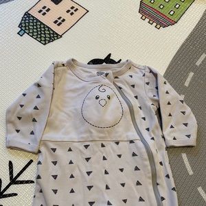 Nested bead weighted footed pajama